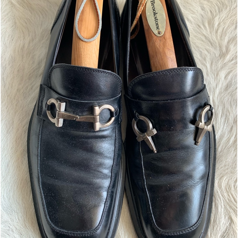 Ferragamo black leather men’s shoes
